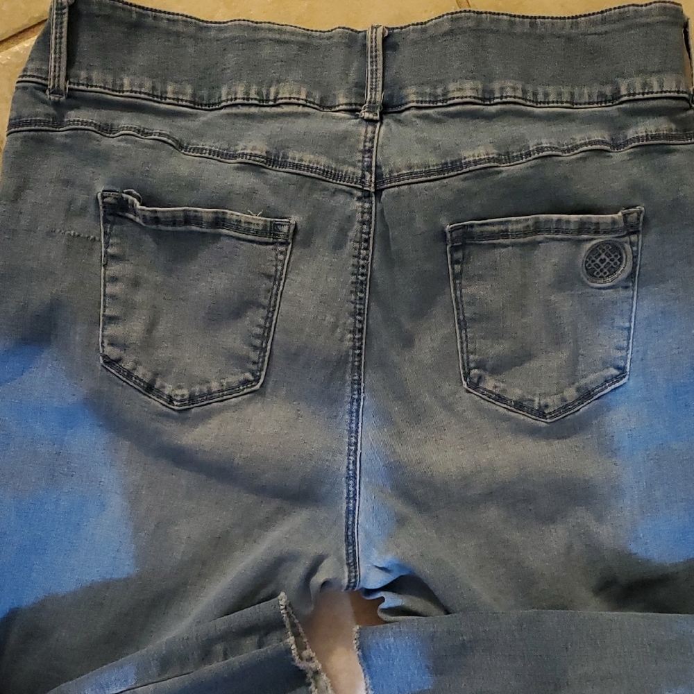 Laurie Felt Designer Wide Leg Denim - Picture 3 of 8